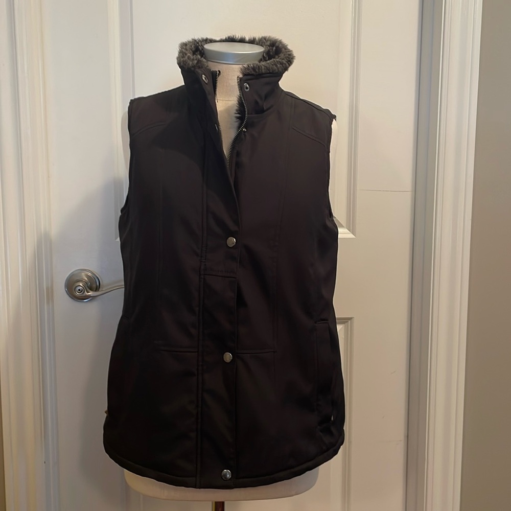 Lady Hathaway reversible faux fur lined black vest